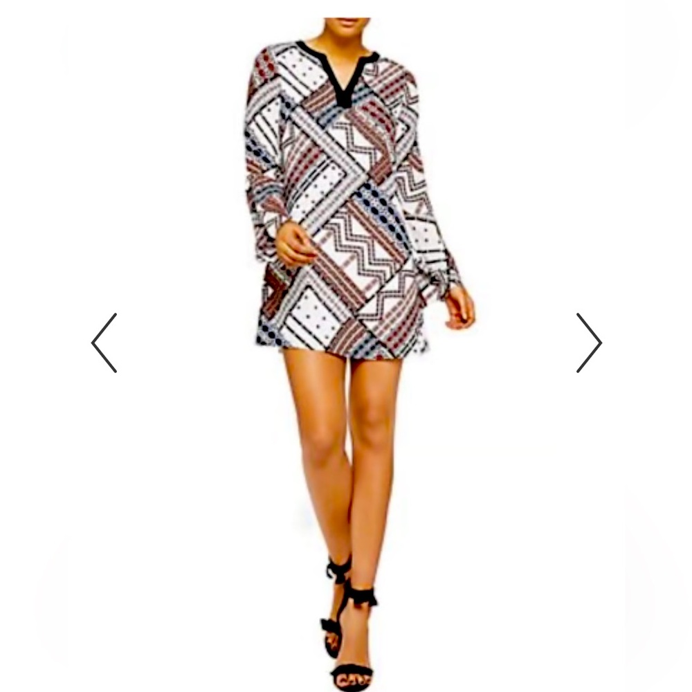 BCBGeneration Women's Printed Bell Sleeve Dress